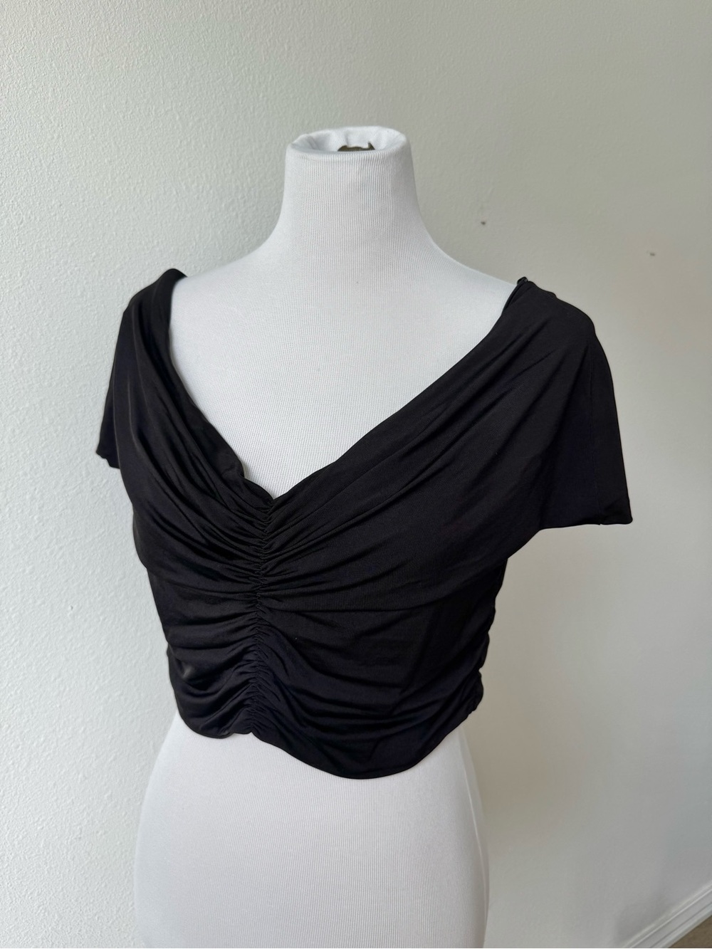 Reformation Women’s Drapy Black Off Shoulder Rouged Top
